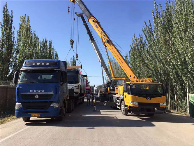 乌鲁木齐市“省油又稳当”—— 吊车的 “智能节能” 技术